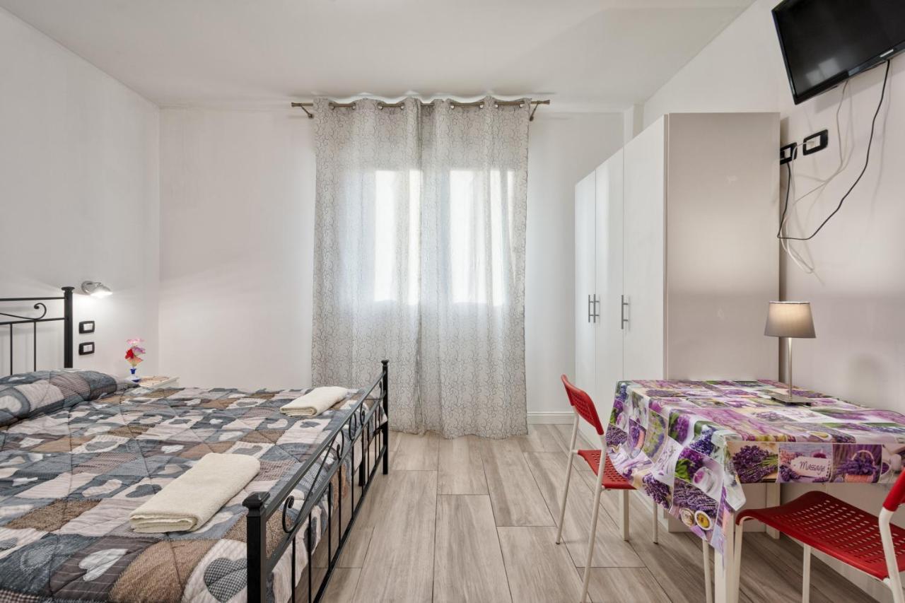 Venice Pink House Hotell Marghera Exteriör bild
